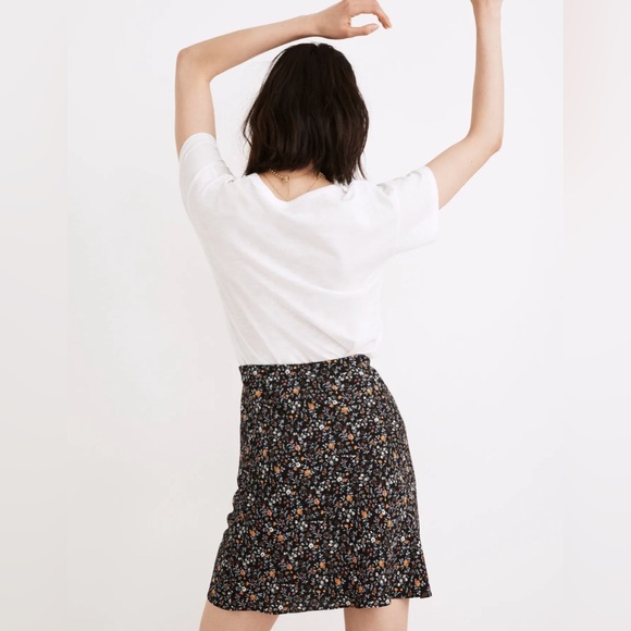 Madewell Mini Slip Skirt in Folkmagic Floral - Picture 3 of 8